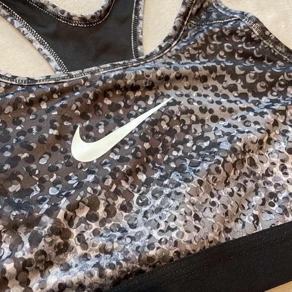 Small Grey/Black Printed Nike Sports Bra - Picture 2 of 6
